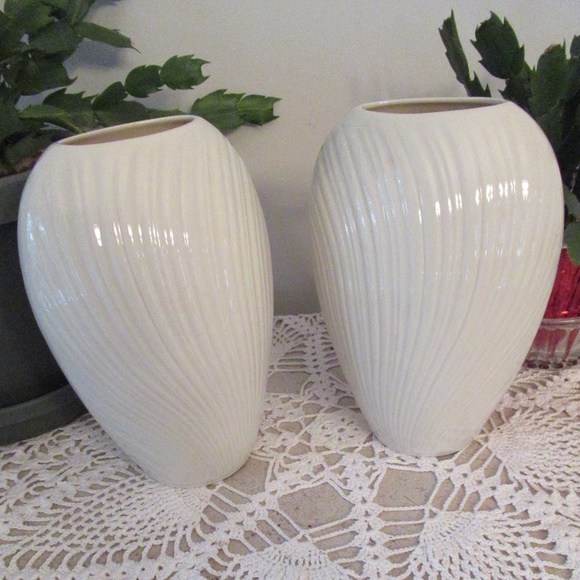 Vintage Lenox Mirage Medium Vase - Picture 9 of 9